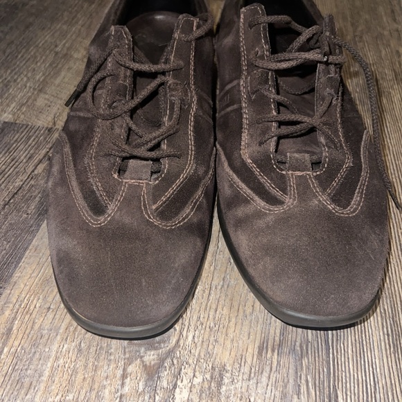 Bruno Magli Shoes - Picture 7 of 9